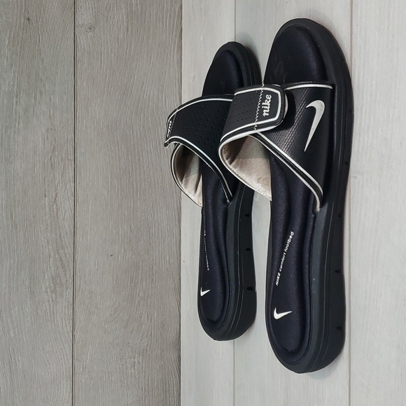 Nike Womens Comfort Footbed Slide Sandals Flats shoes sz 11 - Picture 2 of 10